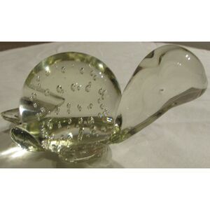 Vintage Blown Glass Turtle controlled bubbles clear bottom art glass paperweight